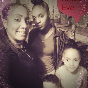 Meet your Posher, Eve